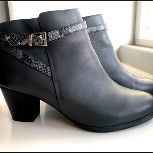 Gray Tone Vionic Ankle Boots with Arch Support